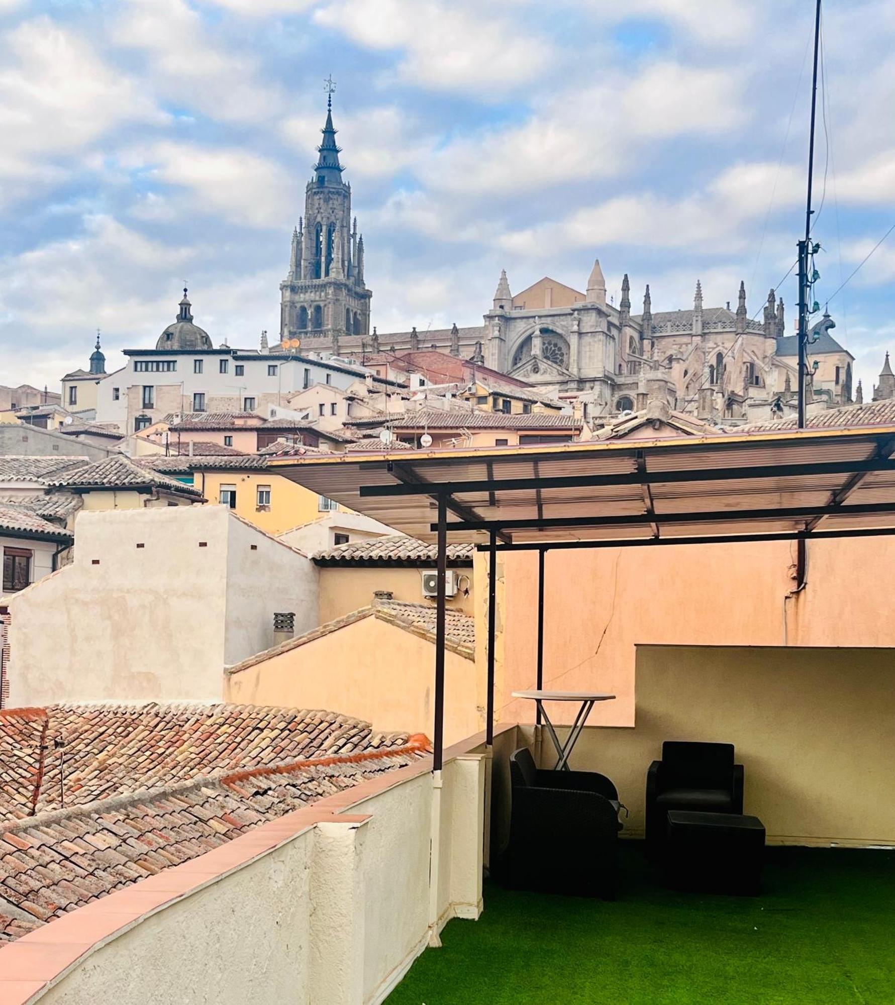 Catedral Toledo Apartment ภายนอก รูปภาพ