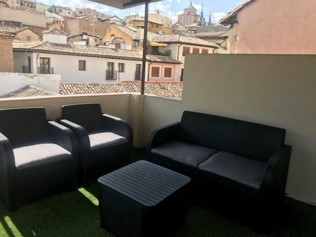 Catedral Toledo Apartment ภายนอก รูปภาพ